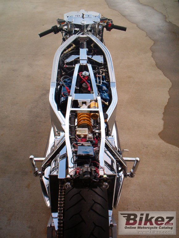 2012 Marine Turbine Technologies Streefighter photo